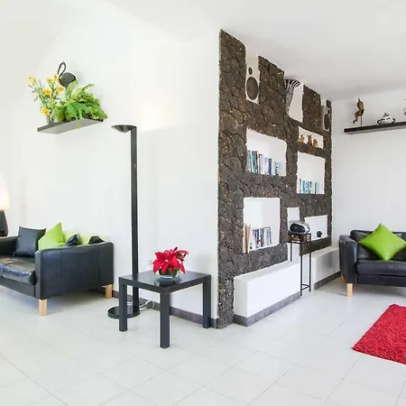 La Fuente Villa Tias